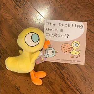 The duckling gets a cookie book and plush NEW